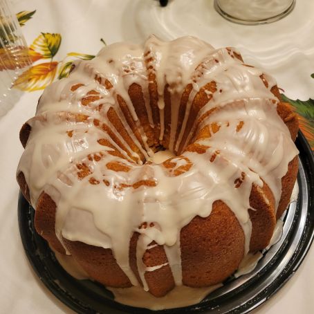 Carla Hall's Five-Flavor Pound Cake