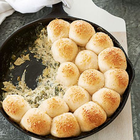 Cheesy Skillet Artichoke Dip