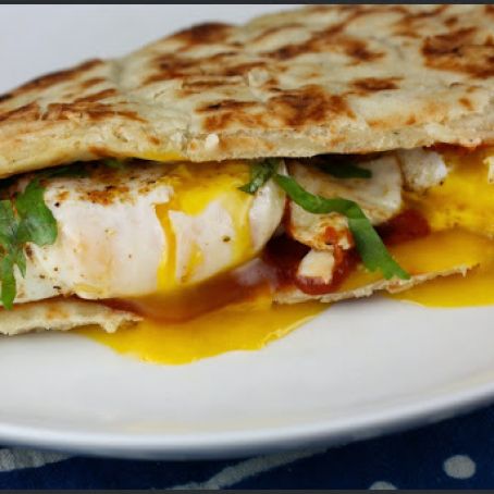 EGG*****Naan Egg Sandwich