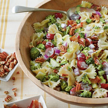 Broccoli Grape & Pasta Salad