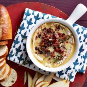 Baked Brie with Cranberry-Pecan-Bacon Crumble