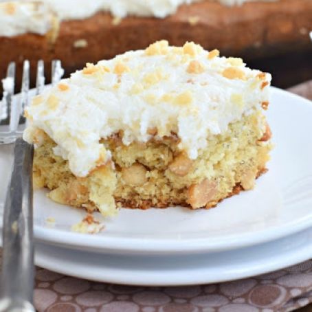 Banana Macadamia Nut Cake
