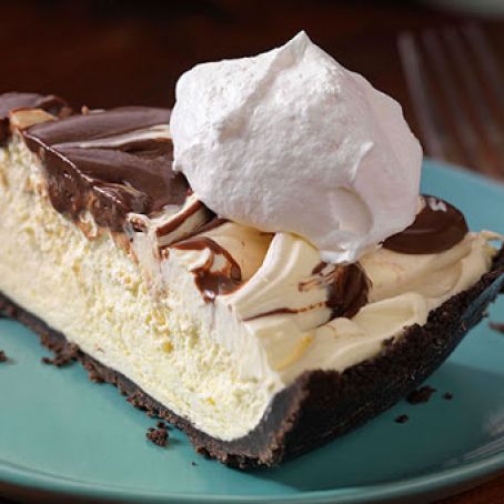 No-Melt Sundae Pie