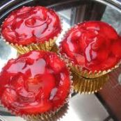 Lizzie's Strawberry Cupcakes