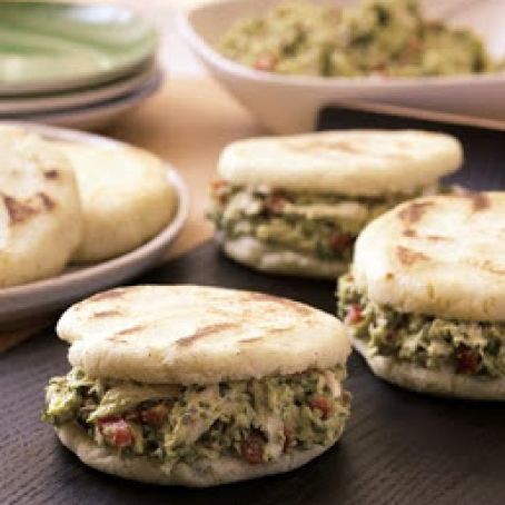 REINA PEPIADA AREPAS