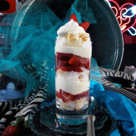 Strawberry Shortcake Parfait*