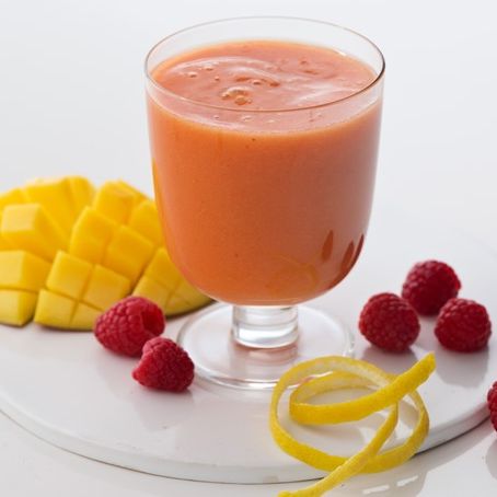 Raspberry Mango Smoothie