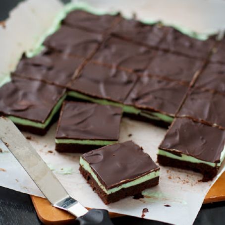 Grasshopper Brownie Bars