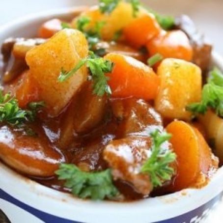 Mushroom and Sweet Potato Stew (Vegan)