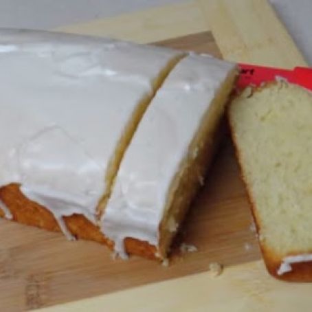 Champagne Pound Cake