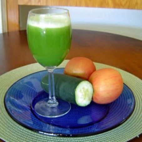 Apple and Cucumber Zipper