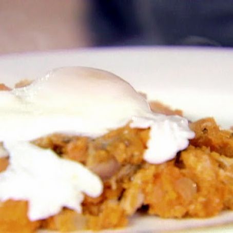 Poached Eggs with Herb-Roasted Turkey Breast and Sweet Potato Hash