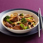 Beef & Broccoli Lo Mein