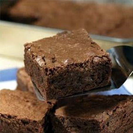 ULTIMATE CHEWY CHUNKY BROWNIES