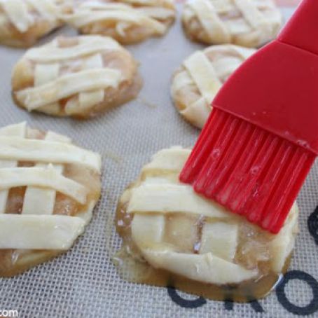 Caramel Apple Pie Cookies