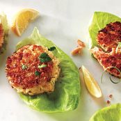 Classic Salmon Cakes