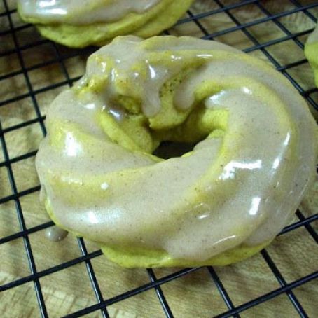 Baked Pumpkin Donuts with Cinnamon Honey Frosting