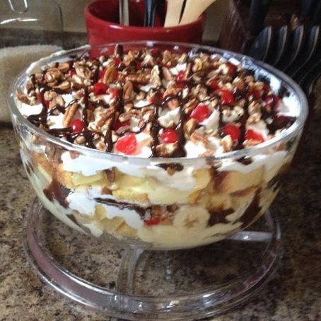 Banana Split Trifle