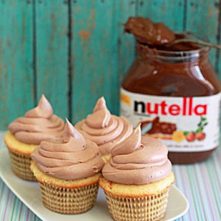 Fluffy Nutella Buttercream Frosting