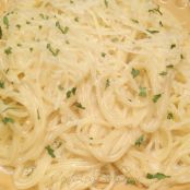 One Pot Creamy Garlic Pasta