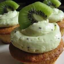 Kiwi Vanilla Cupcakes with Kiwi Buttercream Frosting
