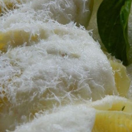 Artichoke and Spinach Stuffed Shells