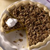 Maple Pumpkin Pie with Pecan Streusel