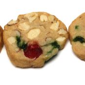 Mum's red and green Christmas cookies