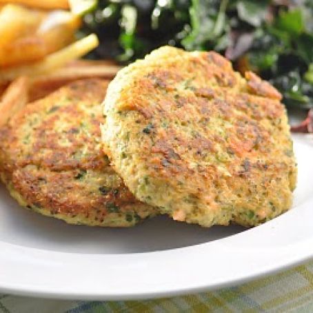 Quinoa-Salmon Burgers