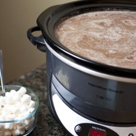 Cocoa: Crockpot Hot Cocoa for a Group (2 ways)