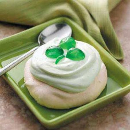 Shamrock Meringue Cups