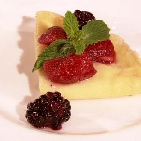 Mixed Berry Crepes with Mascarpone