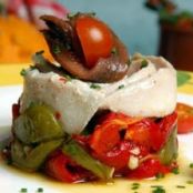 ENSALADA DE PIMIENTOS,ATUN Y ANCHOAS