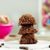 Mocha Coconut Macaroons--Chocolate Covered Katie