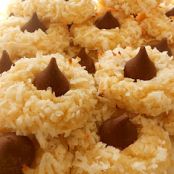Macaroon Kiss Cookies