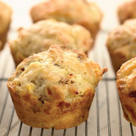 Self-Rising Bacon and Egg Muffins
