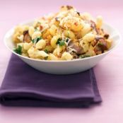 Pasta with Roasted Cauliflower, Parsley, and Breadcrumbs