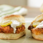 Hot Chicken Biscuits with Mama's White Gravy