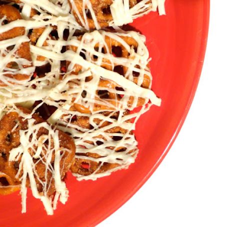 White Chocolate Cinnamon Pretzels