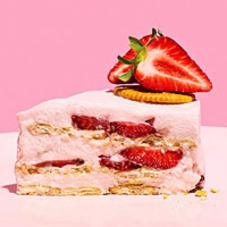 Strawberry Marshmallow & Cracker Cake