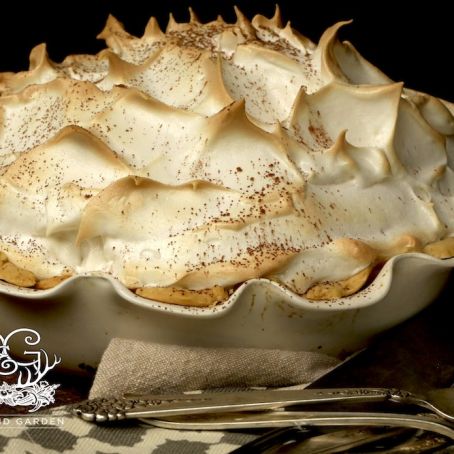 Grandmama’s Chocolate Meringue Pie