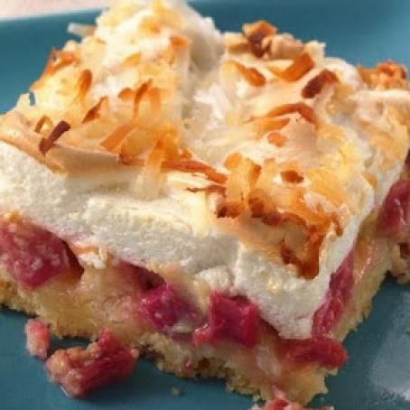 Rhubarb Meringue Dessert