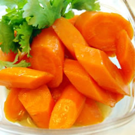 BUTTERY COOKED CARROTS AND GREEN BEANS