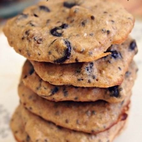 Dark Chocolate Chip Protein Cookie