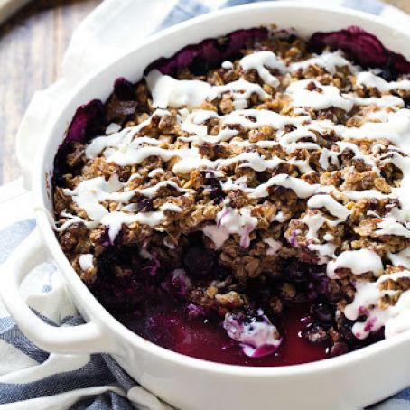Simple Oat & Pecan Blueberry Crisp