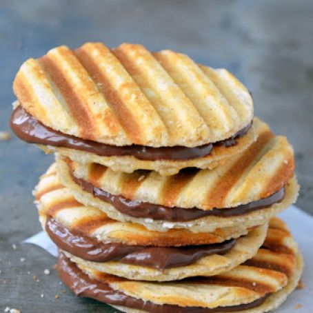 Nutella Waffle Sandwich Cookies