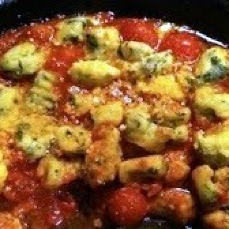 SPINACH & RICOTTA GNOCCHI w/CHERRY TOMS