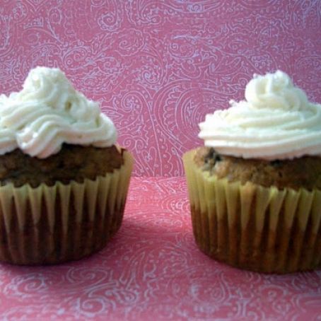Banana Bread Cupcakes with Buttercream Frosting