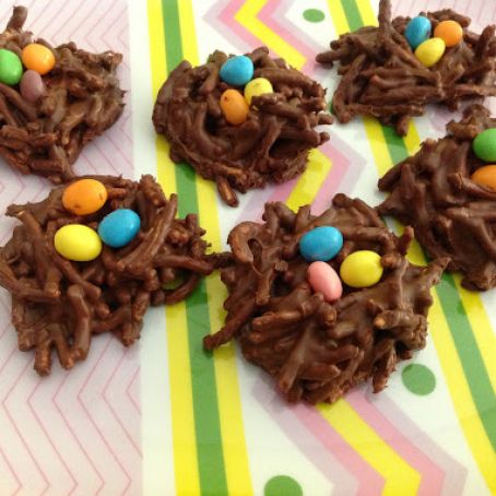 Chow Mein Noodle Easter Nests 