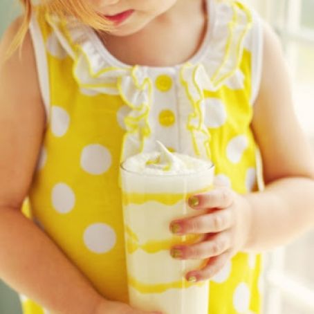 Lemon Meringue Milkshake